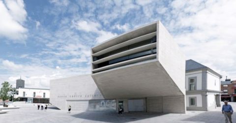 Centro_cultural_Padre_Vallet_Pozuelo