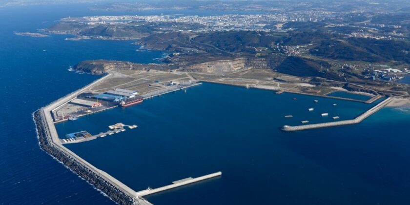 Dirección de obra y asistencia técnica a la construcción de una nueva terminal de crudo en Punta Langosteira
